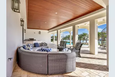 264 Bayview Ave, Naples, FL 34108 - Photo 8