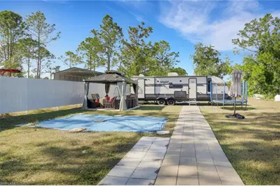 1845 Desoto Blvd N, Naples, FL 34120 - Photo 22