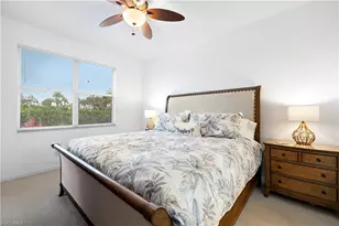 2345 Carrington Ct, Naples, FL 34109 - Photo 10