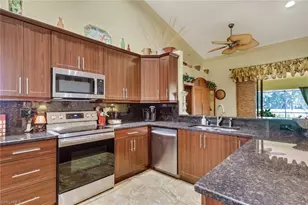 478 Countryside Dr, Naples, FL 34104 - Photo 14