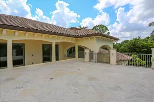 823 Cassena Rd, Naples, FL 34108 - Photo 48