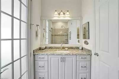 6151 Ashwood Ln, Naples, FL 34110 - Photo 18