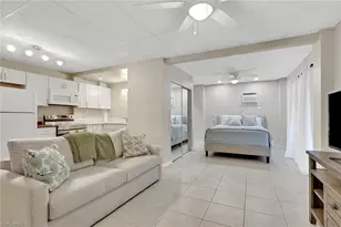 1282 Belaire Ct W, Naples, FL 34110 - Photo 28