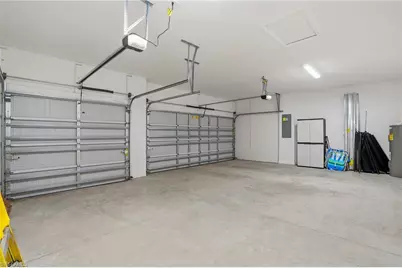 9311 Aqua Overlook Ct, Lehigh Acres, FL 33936 - Photo 34