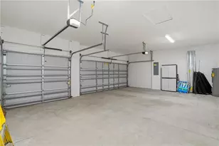 9311 Aqua Overlook Ct, Lehigh Acres, FL 33936 - Photo 34