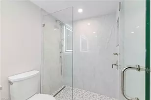 2382 Gulf Shore Blvd N, Naples, FL 34103 - Photo 26