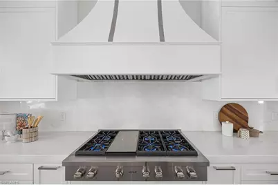 375 Bow Line Dr, Naples, FL 34103 - Photo 22