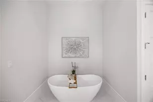 375 Bow Line Dr, Naples, FL 34103 - Photo 30