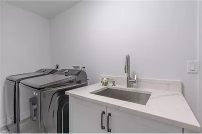 2237 River Reach Dr, Naples, FL 34104 - Photo 22