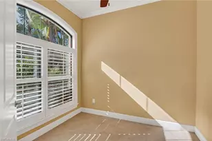 559 93rd Ave N, Naples, FL 34108 - Photo 18