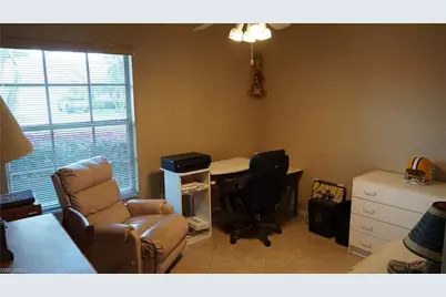 655 Lambton Ln, Naples, FL 34104 - Photo 8