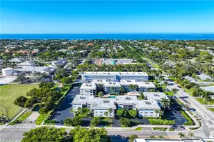 766 Central Ave, Naples, FL 34102 - Photo 38