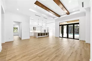 772 11th St NW, Naples, FL 34120 - Photo 8