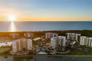 11 Bluebill Ave, Naples, FL 34108 - Photo 32