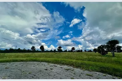 14 Or 16 Birch Ct, Placida, FL 33946 - Photo 2