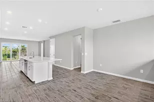 4646 Arboretum Cir, Naples, FL 34112 - Photo 2