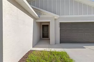 1804 NE 7th Ave, Cape Coral, FL 33909 - Photo 2