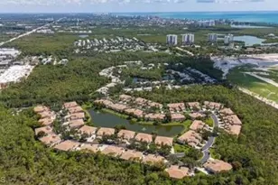 866 Carrick Bend Cir, Naples, FL 34110 - Photo 32