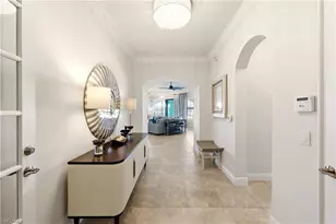 2555 Marquesa Royale Ln, Naples, FL 34109 - Photo 8