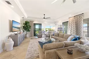 2555 Marquesa Royale Ln, Naples, FL 34109 - Photo 12