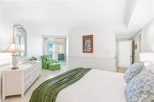 4021 Gulf Shore Blvd N, Naples, FL 34103 - Photo 12