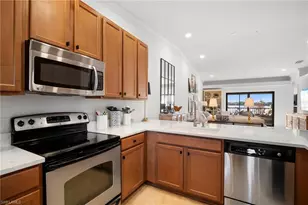 10026 Siesta Bay Dr, Naples, FL 34120 - Photo 10