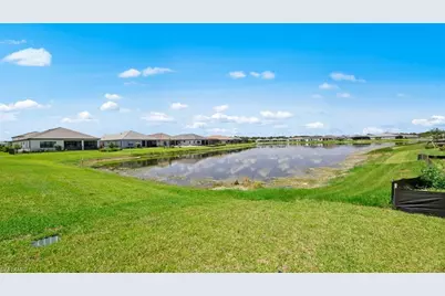 4292 Pegasus Dr, Naples, FL 34120 - Photo 36