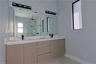 912 Bell Blvd S, Lehigh Acres, FL 33974 - Photo 6