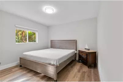 4460 5th Ave SW, Naples, FL 34119 - Photo 10