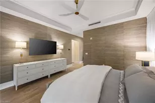 875 6th Ave S, Naples, FL 34102 - Photo 14