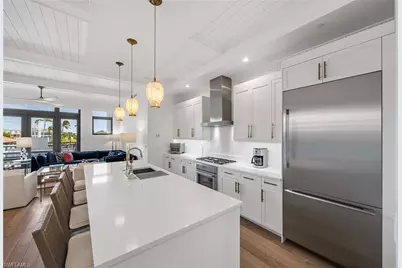 875 6th Ave S #203, Naples, FL 34102 - Photo 12