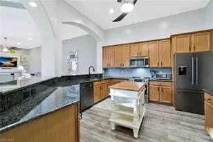 1619 Cayman Ct, Naples, FL 34119 - Photo 6