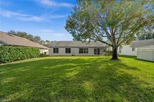 1175 Moon Lake Dr, Naples, FL 34104 - Photo 2
