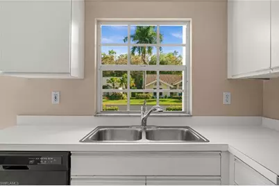 1175 Moon Lake Dr, Naples, FL 34104 - Photo 12