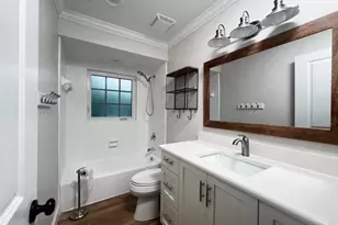 321 Burning Tree Dr, Naples, FL 34105 - Photo 14