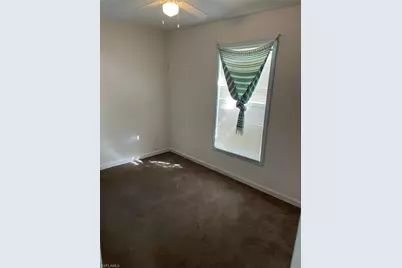 318 Leawood Cir, Naples, FL 34104 - Photo 10