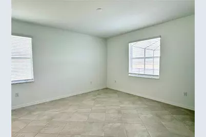 2258 Avocado Ln, Naples, FL 34120 - Photo 6