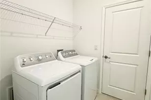 2258 Avocado Ln, Naples, FL 34120 - Photo 14