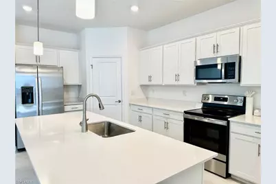 2258 Avocado Ln, Naples, FL 34120 - Photo 4