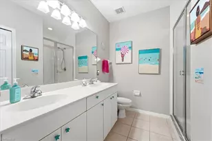 422 Valerie Way, Naples, FL 34104 - Photo 12