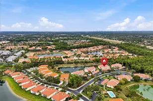 422 Valerie Way, Naples, FL 34104 - Photo 22