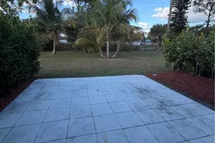 3619 Poplar Way, Naples, FL 34112 - Photo 2