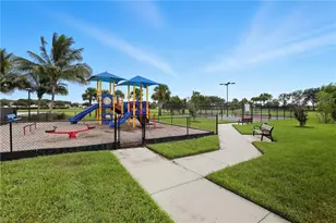 14107 Oviedo Pl, Fort Myers, FL 33905 - Photo 50