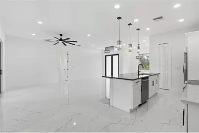 2930 20th St SW, Lehigh Acres, FL 33976 - Photo 12