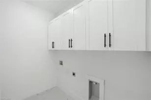 2930 20th St SW, Lehigh Acres, FL 33976 - Photo 28