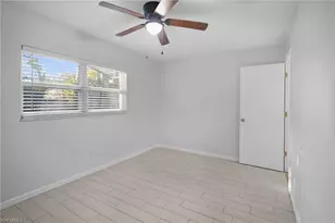 3581 Corana Way, Naples, FL 34105 - Photo 14