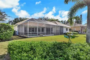 11079 Phoenix Way, Naples, FL 34119 - Photo 10