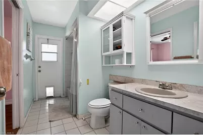 410 SE 2nd St, Cape Coral, FL 33990 - Photo 14