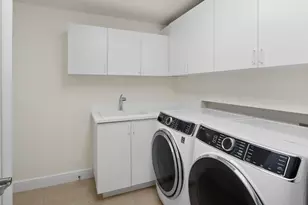 1060 Borghese Ln, Naples, FL 34114 - Photo 26