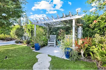 4352 Parrot Ave, Naples, FL 34104 - Photo 22